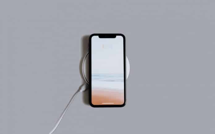 Dissatisfied-with-the-battery-life-of-your-iPhone-Apple-might-finally-have-a-solution The notch is anticipated to be retained for the iPhone 13 series, but a recent patent shows. Apple is exploring, methods,techstowns