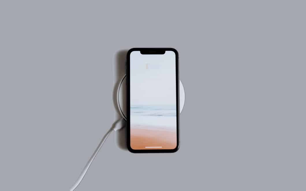 Dissatisfied-with-the-battery-life-of-your-iPhone-Apple-might-finally-have-a-solution The notch is anticipated to be retained for the iPhone 13 series, but a recent patent shows. Apple is exploring, methods,techstowns